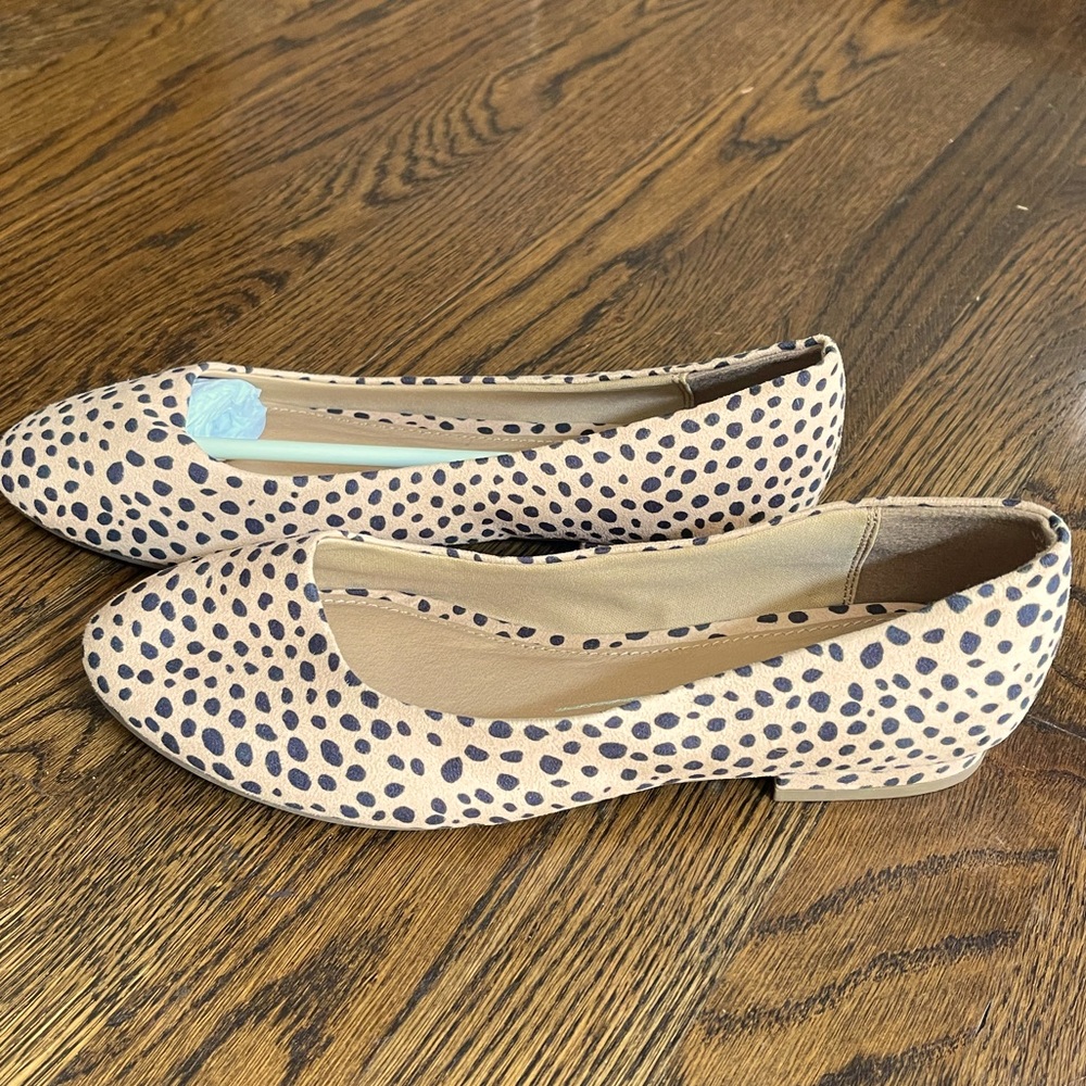 Report Cheetah Print Flats